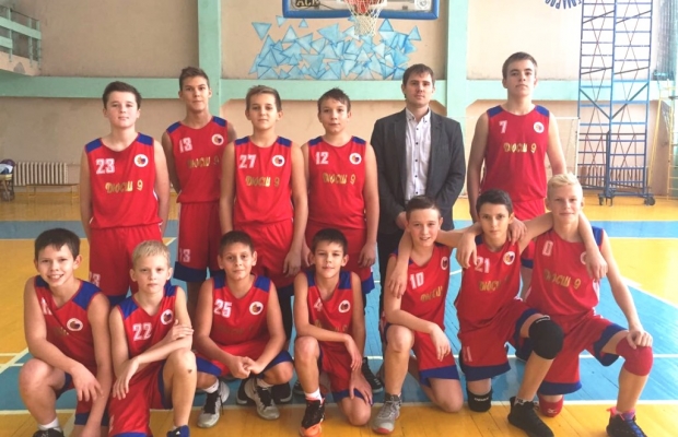 Юные ростовские баскетболисты вышли в полуфинал первенства России